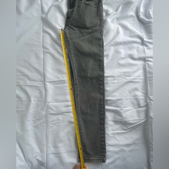 Levi's Kids Gray Jeans - Picture 6 of 8